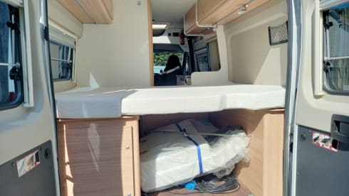 Gilbert – Furgone allestito da 5,99 m dotato di cambio automatico