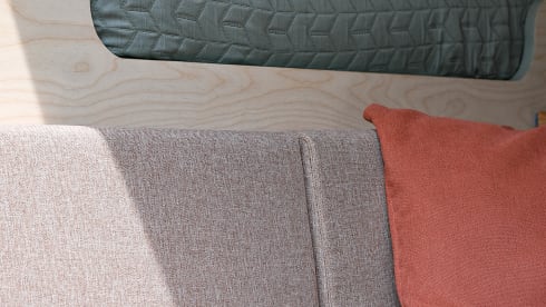 La Via – Camperbus Nissan NV400 L2H2 2personen gerenoveerd in 2023