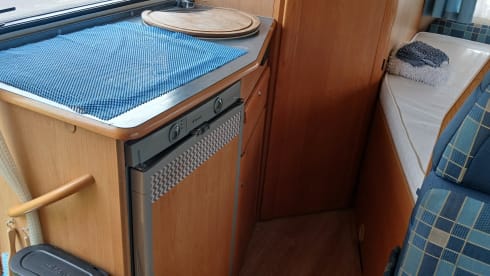 Duci – 4p Fiat semi-integrated uit 2004