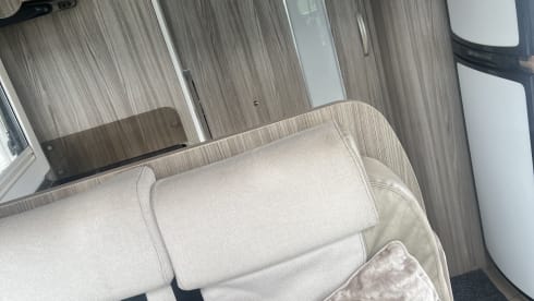 4 berth Benimar semi-integrated from 2021
