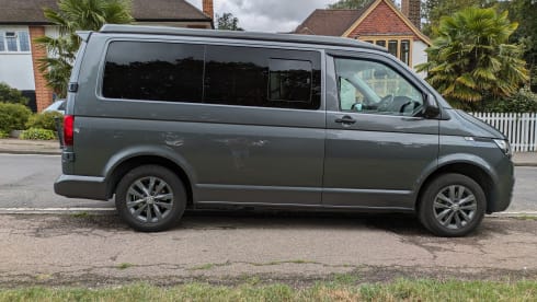 Annie – 4 berth VW family campervan (2021)