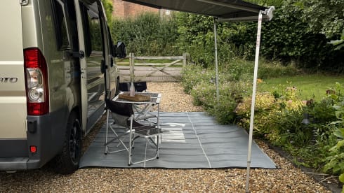The bus – 4 berth, fully loaded 