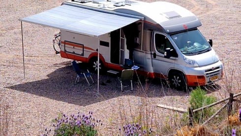 Casa Cozy  – 4p Bürstner semi-integrated from 2009