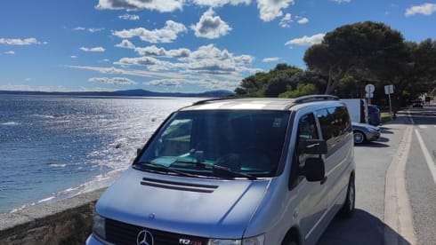 Danny de Vito – Mercedes-Benz Vito camper van 