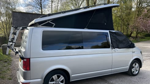 The XPLORER – 4 berth Volkswagen campervan from 2018