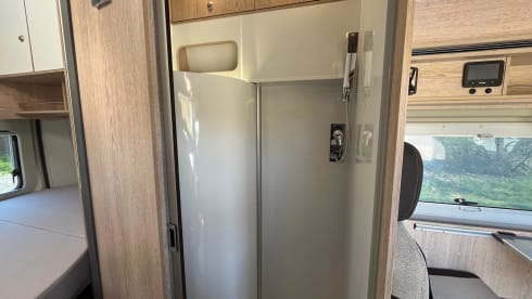 Possl Vario 2 win  – New Pössl camper automatic luxury 2 to 4 persons