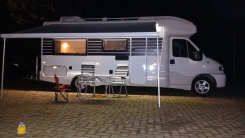 4p Fiat semi-integrated uit 1995