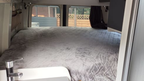 Zìyóu hěn shǎo – Ahorn Van 620 mit Automatik Komfort auf kompaktem Raum