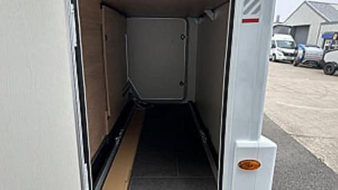 UGB – Pilote Atlas 696G 2025 - 4 berth