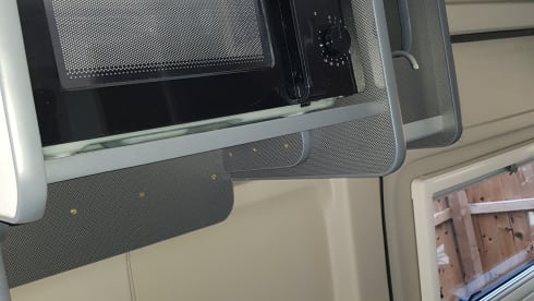 Arturo – 2 berth Peugeot boxer Asphalt from 2021