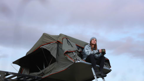 STEVENSON – Land Rover Defender 110 with Rooftop Tent & Awning | Carries 5, Sleeps 3