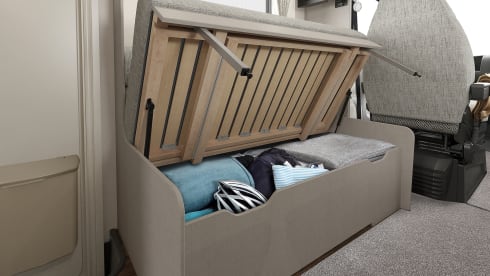 GSS – Swift Voyager 475 2024 6 berth