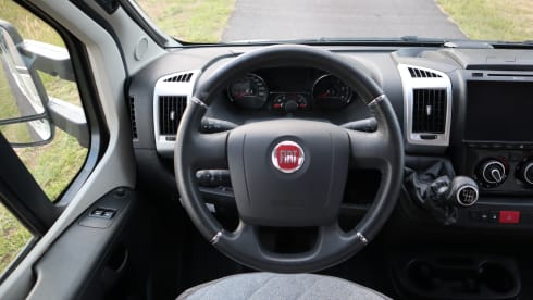 4p Carado semi-integrated from 2021
