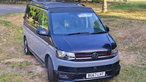 Rosie – 4 berth Volkswagen campervan from 2017