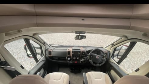 Hatty  – Fiat Swift Kon-tiki 635 LOVELY* 