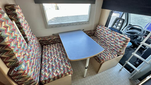 Huisje op wielen  – Spacious family/friends camper 
