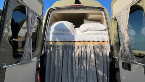 Luxurious and stylish converted Sprinter L4H3 from 2017