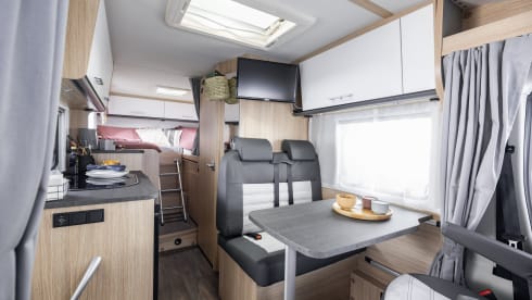 H3 – Fiat Sunlight V66 Adventure 2025 model