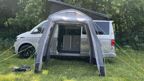 Florence – 2025 Converted 4 berth VW T6.1 (2023) **INSURANCE INCLUDED**