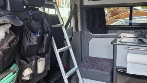 Joyride – Ford à empattement long et 4 couchages