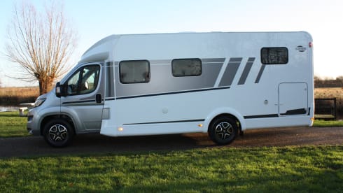 4p Carado semi-integrated uit 2023