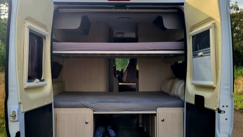 Camperlife – 4p Chausson bus uit 2019