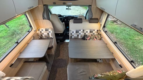 Modern Family Camper 2019 