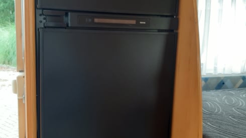 4p Hymer semi-integrated from 2004
