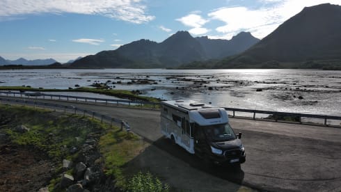 CamperKos – 5 p Sunlight T680 from 2024 with automatic transmission 