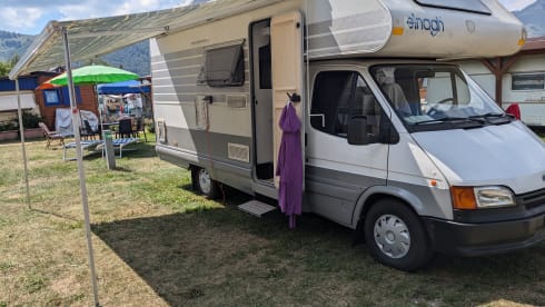 Sergey – Mobile home with all comforts, easy to drive. No power steering.