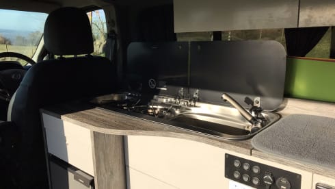 Bart – 4 berth Vauxhall Campervan