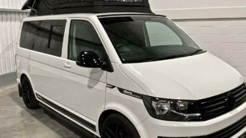 VW T6 Campervan Marcia - Your next adventure awaits.