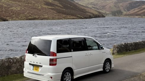 Otto – Toyota-Wohnmobil mit 2 Schlafplätzen, Baujahr 2006