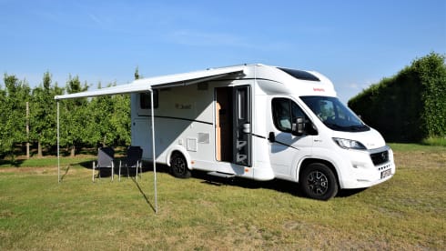 DUIN – Dethleffs Just 90 T7052 EBL Manual transmission | 2021 | 4 people