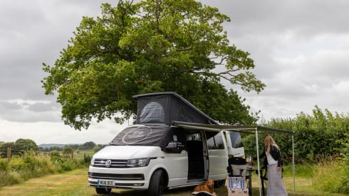 COOPER THE CAMPER – 2016 Volkswagen Camper