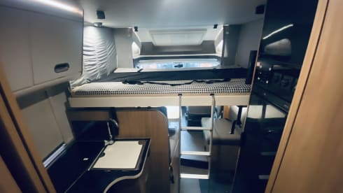 Luxury 4 Berth Motorhome Automatic