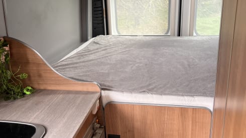 Compact Fiat Ducato Camper (2p) - Comfort & Freedom!