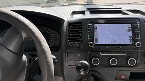 VW T5 Campervan met hefdak - compleet en van alle gemak voorzien