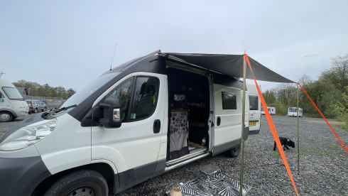 peggy  – 2 berth Peugeot off grid camper van