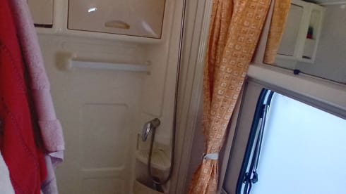 MARTINA – CAMPER CHAUSSON