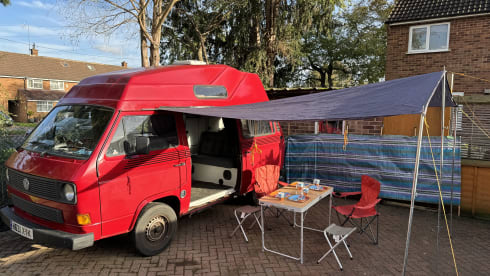 Bilbo – Solar 4 Berth Off Grid VW Camper