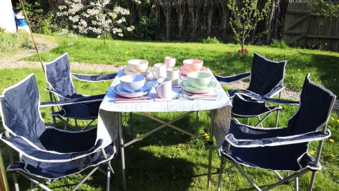 BarnaBus – T2 CamperVan Hire