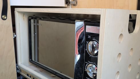 Haystacks – Bespoke 4 berth Campervan