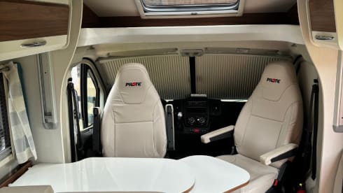 Marrakesh Magic Camper – 4p Pilote teilintegriert ab 2024