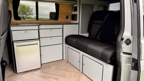 ZIGGY – 2018 Volkswagen Camper 