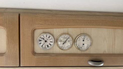 4p Bürstner semi-integrated 