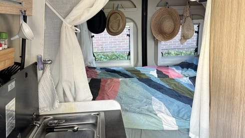 Koosje – 2-seater Sunlight bus from 2021