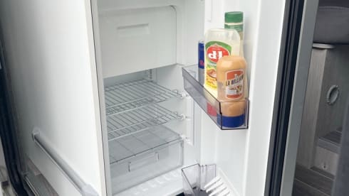 Niceshot  – Brand new van