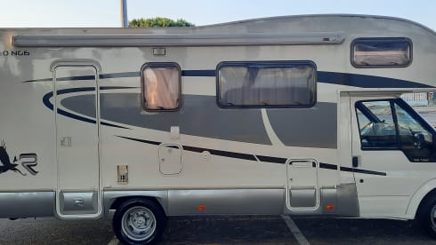 Simone – Rimor Europeo NG6 7 sleeps 6 travel seats