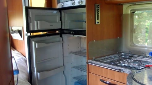 With this sporty camper the journey is the goal.